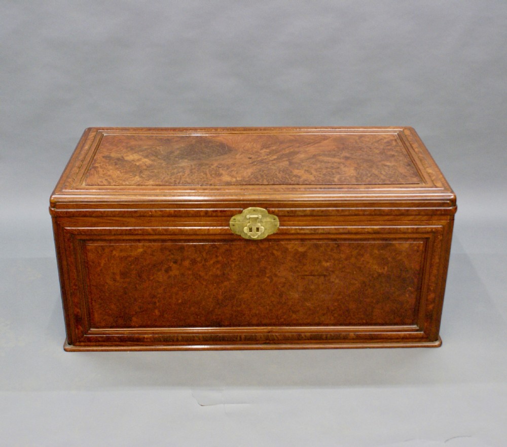 A superb late 19th Century trunk View IV
