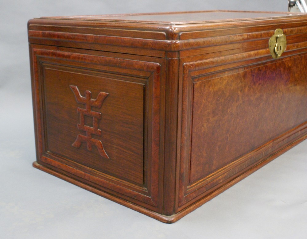 A superb late 19th Century trunk View V
