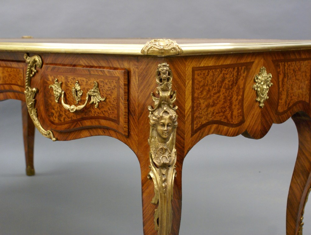 An impressive French bureau plat, writing table View IV