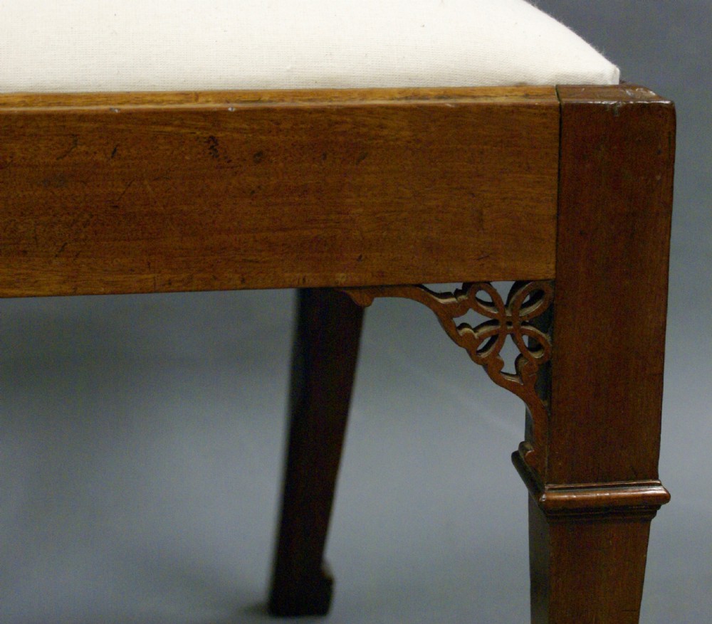 A Chippendale period Cuban mahogany side chair View V