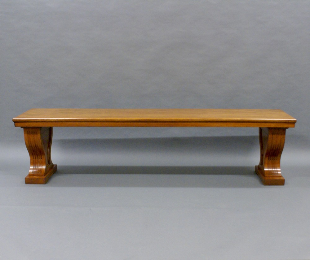 A very large gallery bench View IV