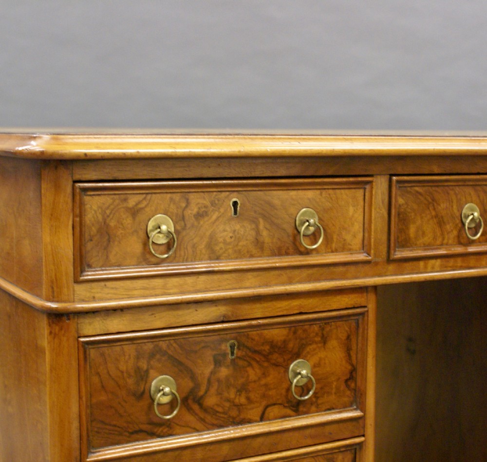 A quality 19thC walnut pedestal desk View III