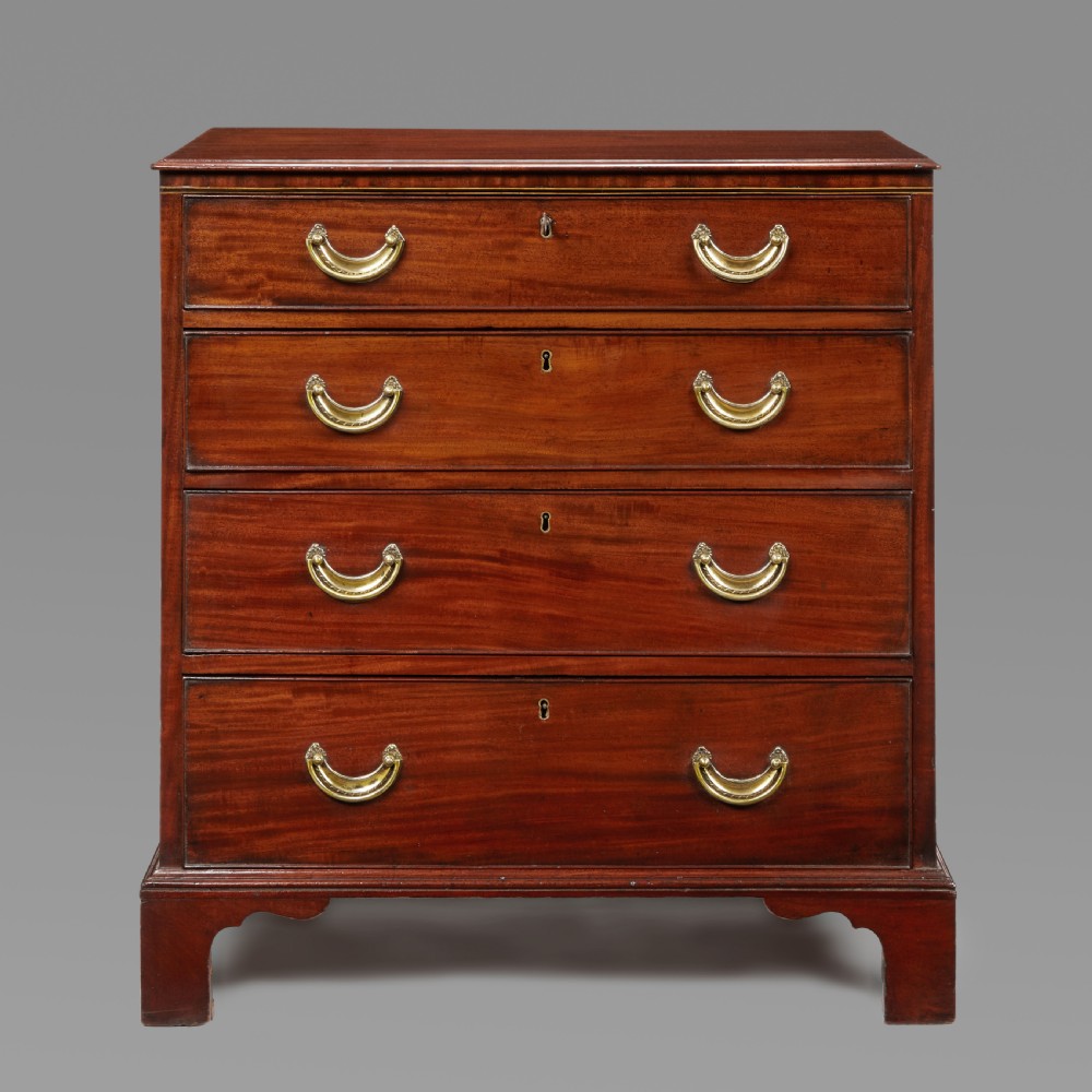 A Hepplewhite period mahogany chest of drawers
