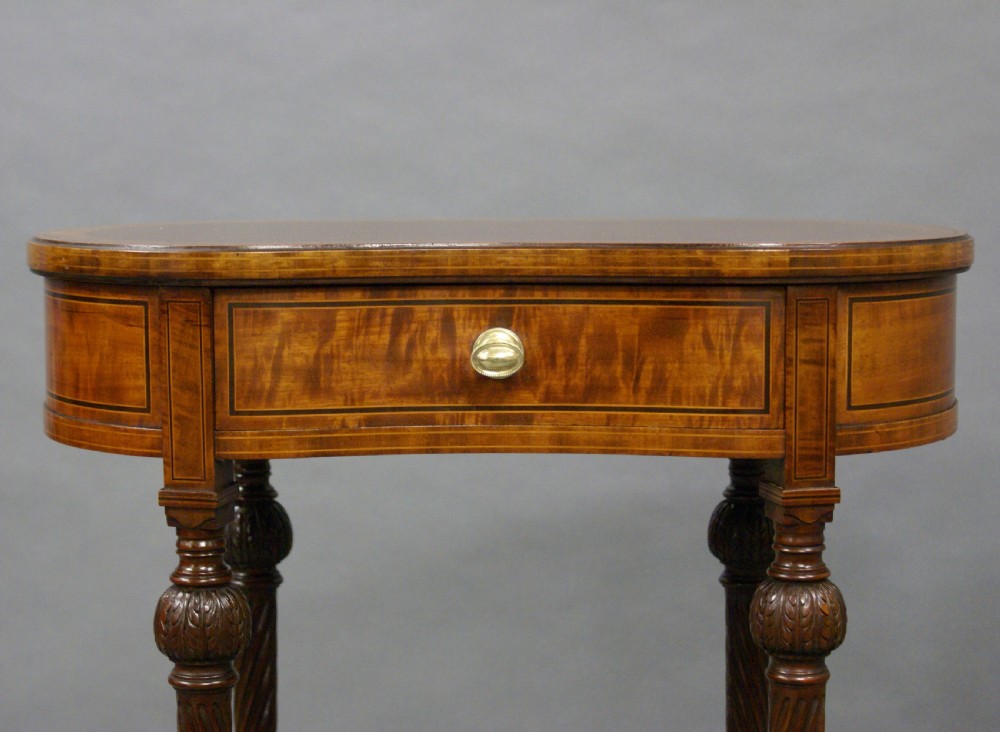 A fine kidney shaped side table View V