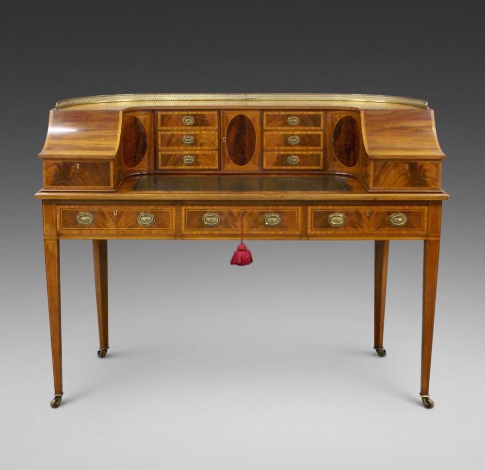 A Fine Edwardian Carlton House Desk