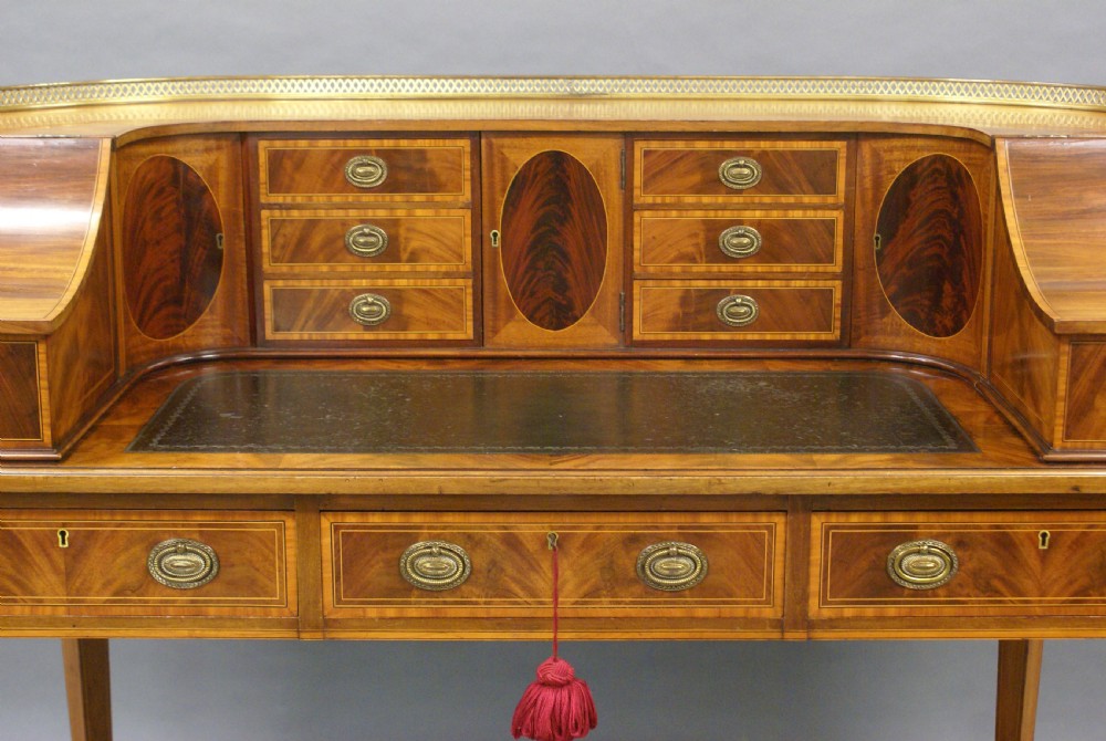 A Fine Edwardian Carlton House Desk View III