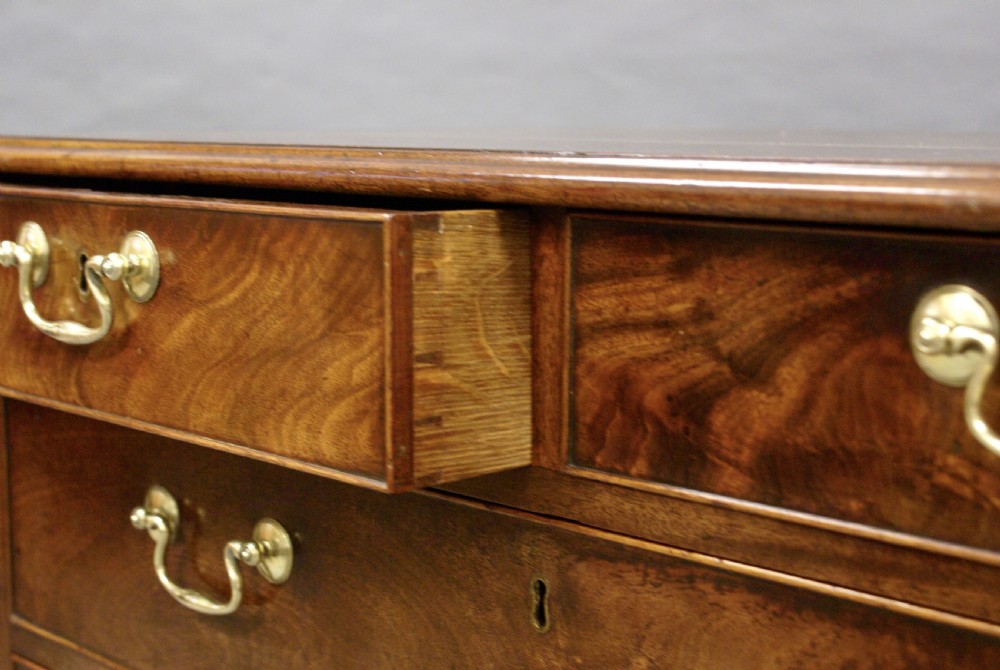 An attractive George III chest of drawers View V