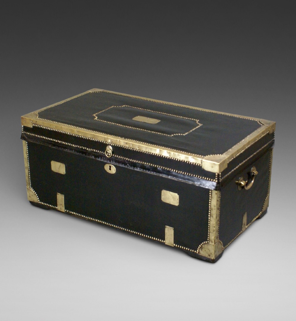 A large China Trade traveling trunk