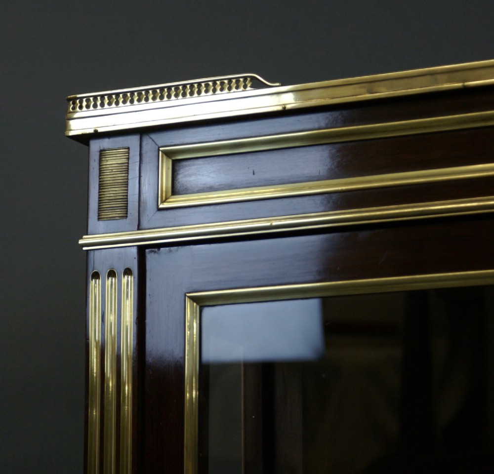 A Napoleon III display cabinet View III