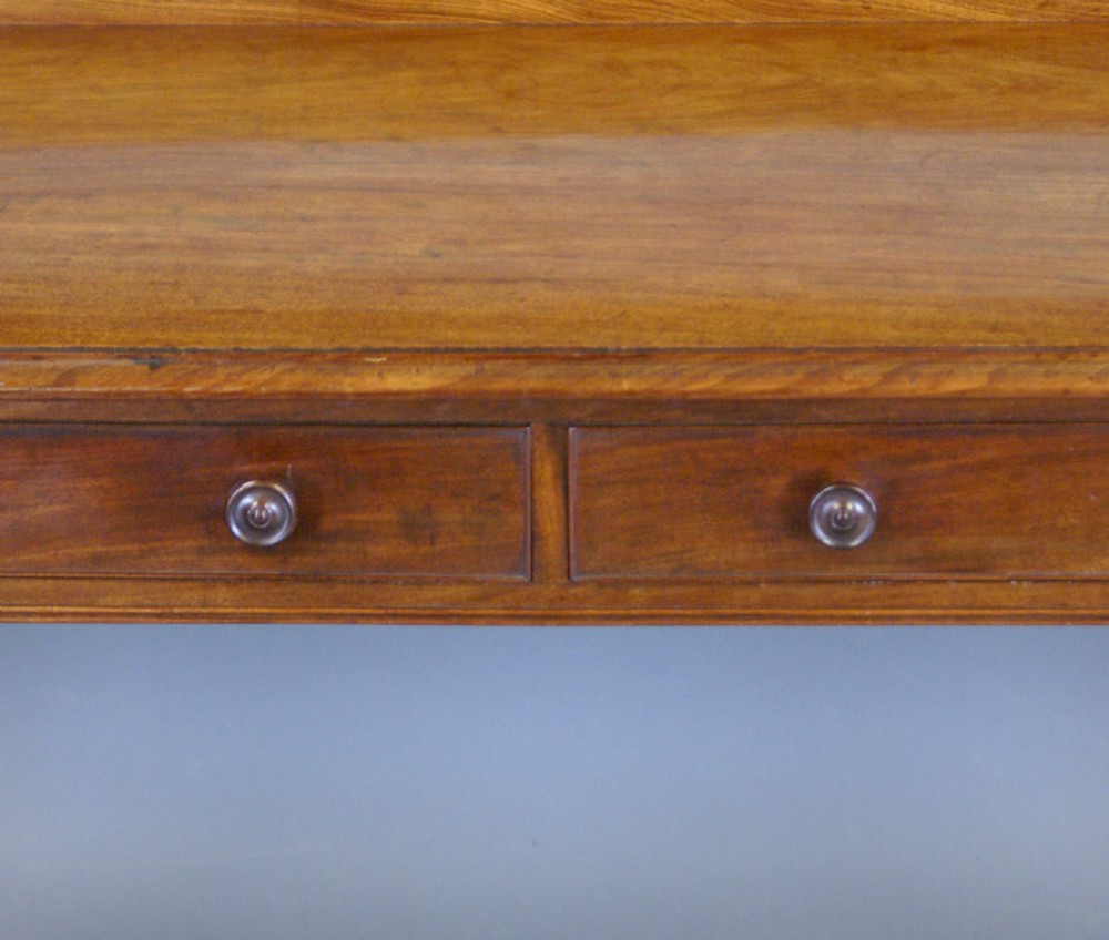 A Fine Quality Mahogany Wash Stand Attributed To Gillows View VI