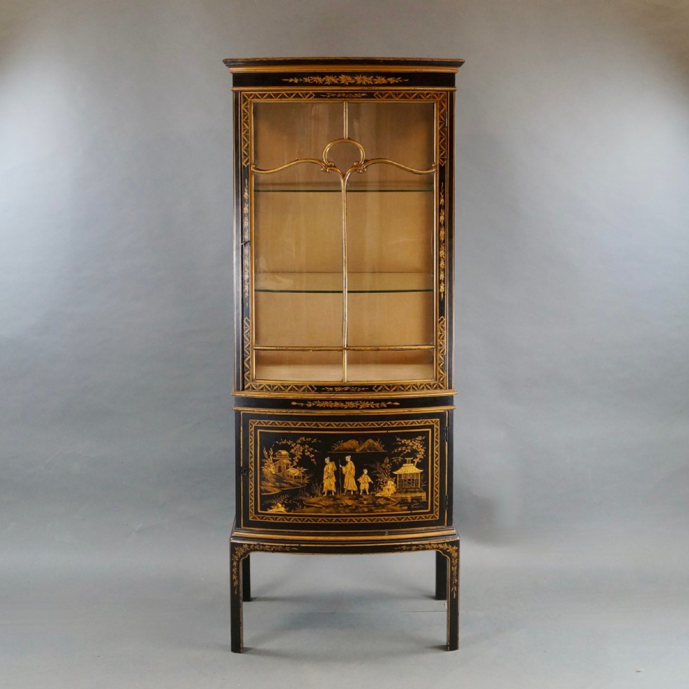A Decorative Chinoiserie Vitrine View III