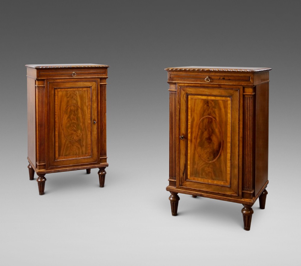 A Pair Of Mahogany Bedside Cupboards