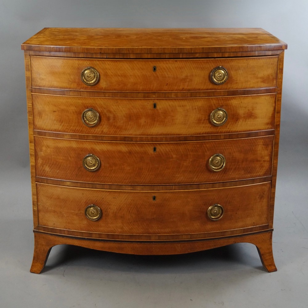 A Fine George III Satinwood Chest View VI
