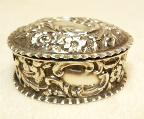 Pretty Solid Silver Trinket Box, Birmingham 1894