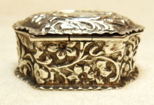 fig 1. Pretty Solid Silver Trinket Box, Birmingham 1894