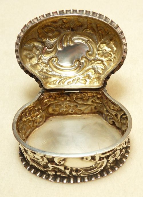 fig 2. Pretty Solid Silver Trinket Box, Birmingham 1894