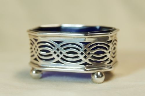 Antique Silver Salt Tub with Pierced Decoration.  Fully Hallmarked Birmingham 1897