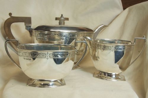 Art Deco Solid Silver 3 Piece Tea Set, Hm. Sheffield 1939, by Mappin & Webb *Approx 1082 Grams*