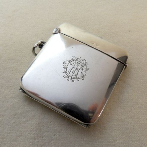 VERY RARE SILVER VESTA WITH HIDDEN PICTURE COMPARTMENT - ADDITIONAL PHOTO 2