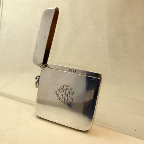 VERY RARE SILVER VESTA WITH HIDDEN PICTURE COMPARTMENT - ADDITIONAL PHOTO 4