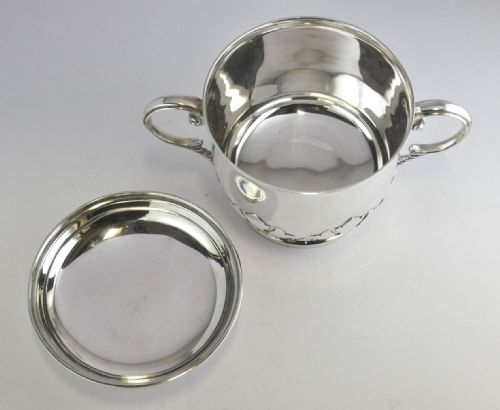 SILVER PORRINGER RARE FOOTED LID LONDON 1917 BY JOHNSON WALKER NJL10183 - ADDITIONAL PHOTO 6