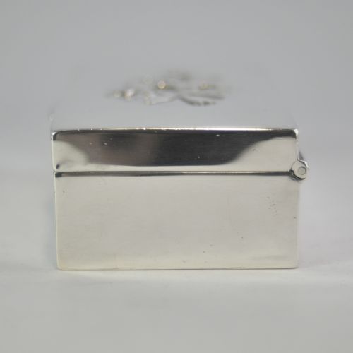 SILVER FLORAL TOP BOX HALLMARKED LONDON 1905 WILLIAM COMYNS SONS NJL10180 - ADDITIONAL PHOTO 7