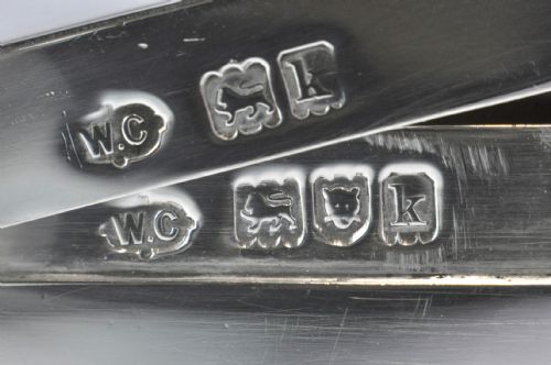 SILVER FLORAL TOP BOX HALLMARKED LONDON 1905 WILLIAM COMYNS SONS NJL10180 - ADDITIONAL PHOTO 10