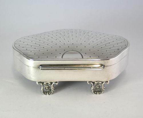 SHELLSHAPED SILVER JEWELLERY TRINKET BOX BIRMINGHAM 1919 - ADDITIONAL PHOTO 3
