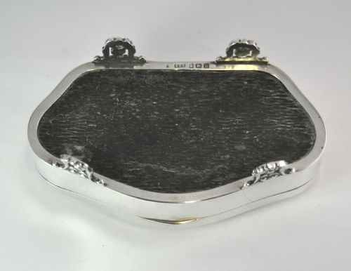 SHELLSHAPED SILVER JEWELLERY TRINKET BOX BIRMINGHAM 1919 - ADDITIONAL PHOTO 6