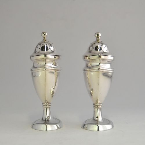 PAIR SILVER PEPPER POTS SHEFFIELD 1910 WALTER ADAMS PHILLIPS NJL9530 - ADDITIONAL PHOTO 3