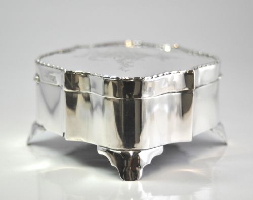 SILVER JEWELLERY CASKET LONDON 1905 WILLIAM COMYNS - ADDITIONAL PHOTO 8