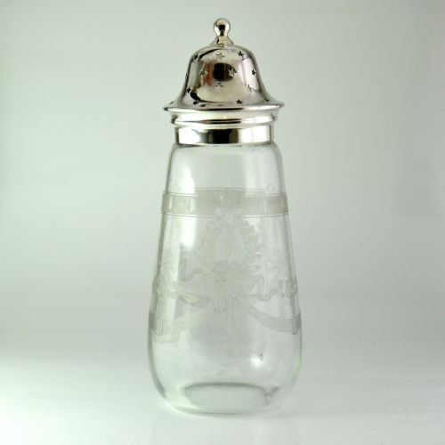 etched glass silver sugar sifter london 1922 george unite - CATEGORY: ANTIQUE GLASS - DATED 1900