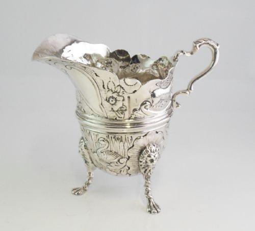 SILVER ANIMAL DECORATION CREAM JUG BIRMINGHAM 1895 - ADDITIONAL PHOTO 1