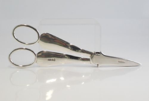 PRETTY SILVER PLATED GRAPE SCISSORS C 1920 - ADDITIONAL PHOTO 5
