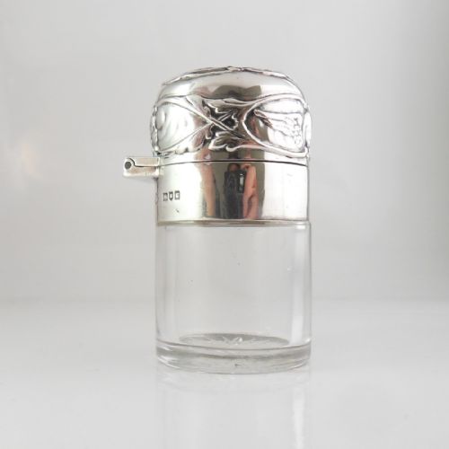 EDWARDIAN SMELLING SALTS BOTTLE WITH REYNOLDS ANGELS - ADDITIONAL PHOTO 3