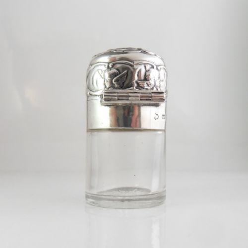EDWARDIAN SMELLING SALTS BOTTLE WITH REYNOLDS ANGELS - ADDITIONAL PHOTO 5