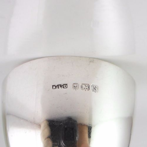 STYLISH SILVER EGG CUP HALLMARKED BIRMINGHAM 1937 AL DAVENPORT - ADDITIONAL PHOTO 4