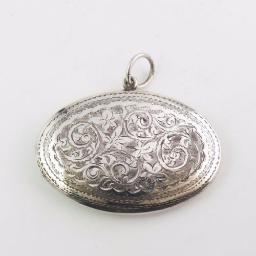 SILVER OVAL COMPACT PENDANT BIRMINGHAM 1919 ADIE LOVEKIN - ADDITIONAL PHOTO 1