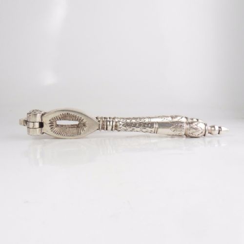VICTORIAN SILVER PLATED NUT CRACKERS - ADDITIONAL PHOTO 4