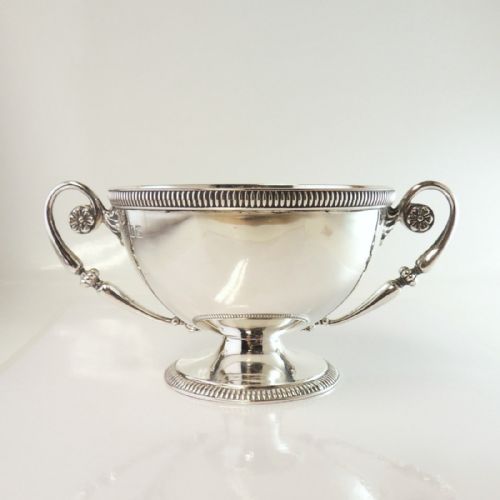 IRISH SILVER TWIN HANDLED BOWL DUBLIN 1913 - ADDITIONAL PHOTO 1