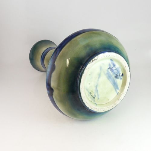 RARE SIGNED WILLIAM MOOORCROFT CORN PATTERN VASE - ADDITIONAL PHOTO 3