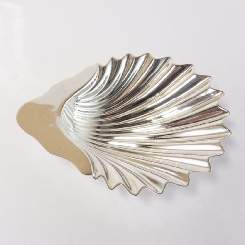 SILVER SHELL DISH LONDON 1901 BY GOLDSMITHS - ADDITIONAL PHOTO 2