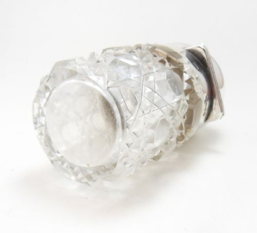 SILVER CUT GLASS PERFUME BOTTLE LONDON 1882 - ADDITIONAL PHOTO 3
