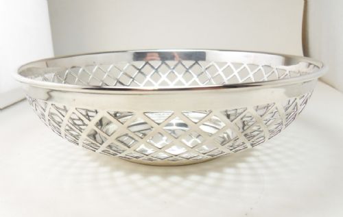 SOLID SILVER OPENWORK BOWL CHESTER 1913 - ADDITIONAL PHOTO 2