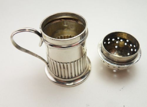 VICTORIAN SILVER DREDGER PEPPERETTE BIRMINGHAM 1896 - ADDITIONAL PHOTO 4
