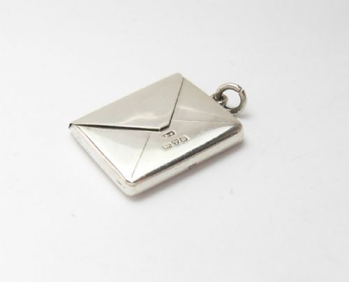 silver 'envelope form' stamp case chester 1902 - CATEGORY: ANTIQUE SILVER - DATED EDWARDIAN