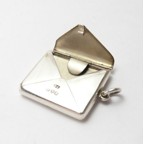 SILVER 'ENVELOPE FORM' STAMP CASE CHESTER 1902 - ADDITIONAL PHOTO 2