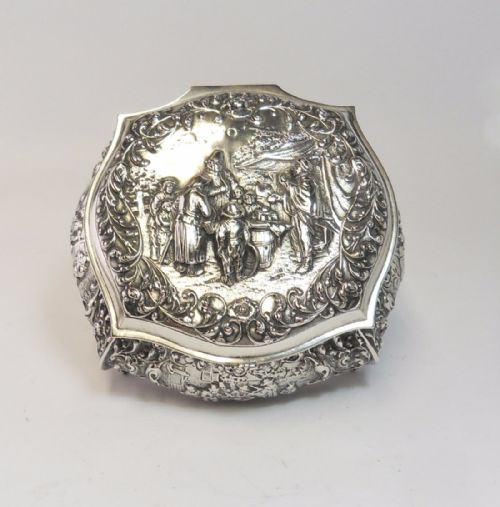 dutch silver embossed trinket box 'pastoral scene' amsterdam 1926 - CATEGORY: ANTIQUE SILVER - DATED 1930