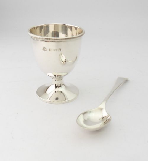 SILVER EGG CUP SPOON CHRISTENING SET BIRMINGHAM 1940 - ADDITIONAL PHOTO 3