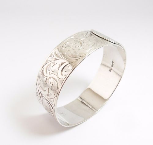 CHARLES HORNER SILVER HINGED BANGLE CHESTER 1937 - ADDITIONAL PHOTO 2
